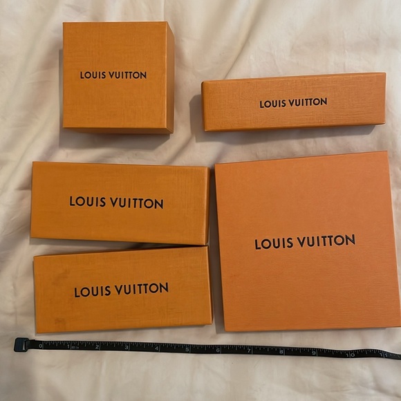 Louis Vuitton boxes 5 in various sizes - Picture 2 of 4